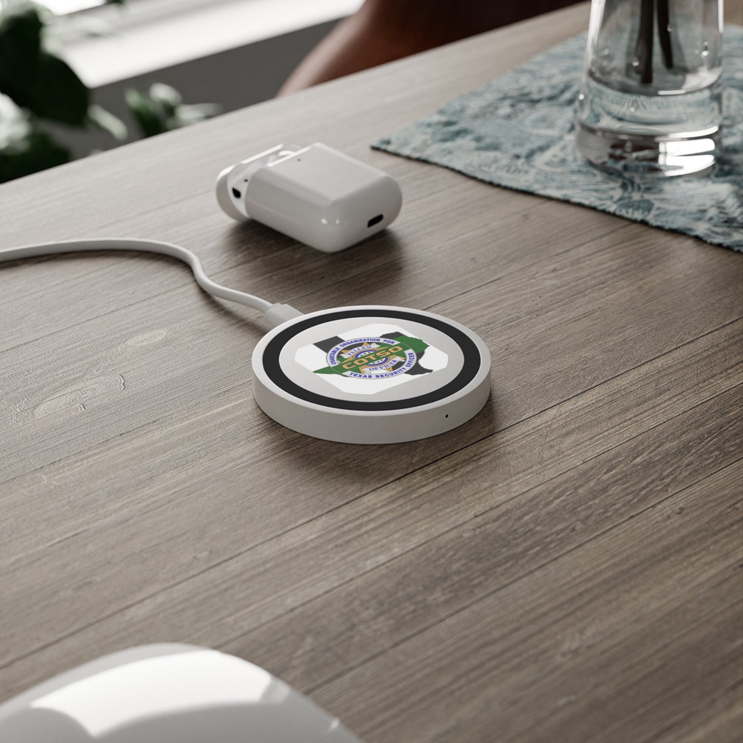 Thin Green Line Quake Wireless Charging Pad