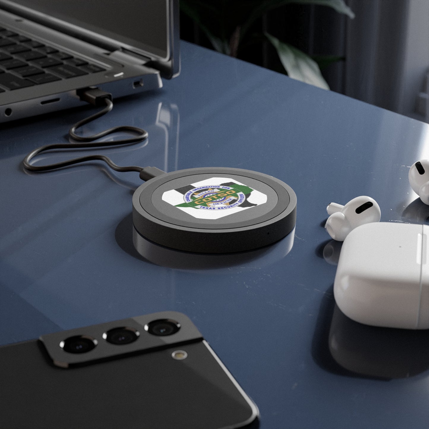 Thin Green Line Quake Wireless Charging Pad