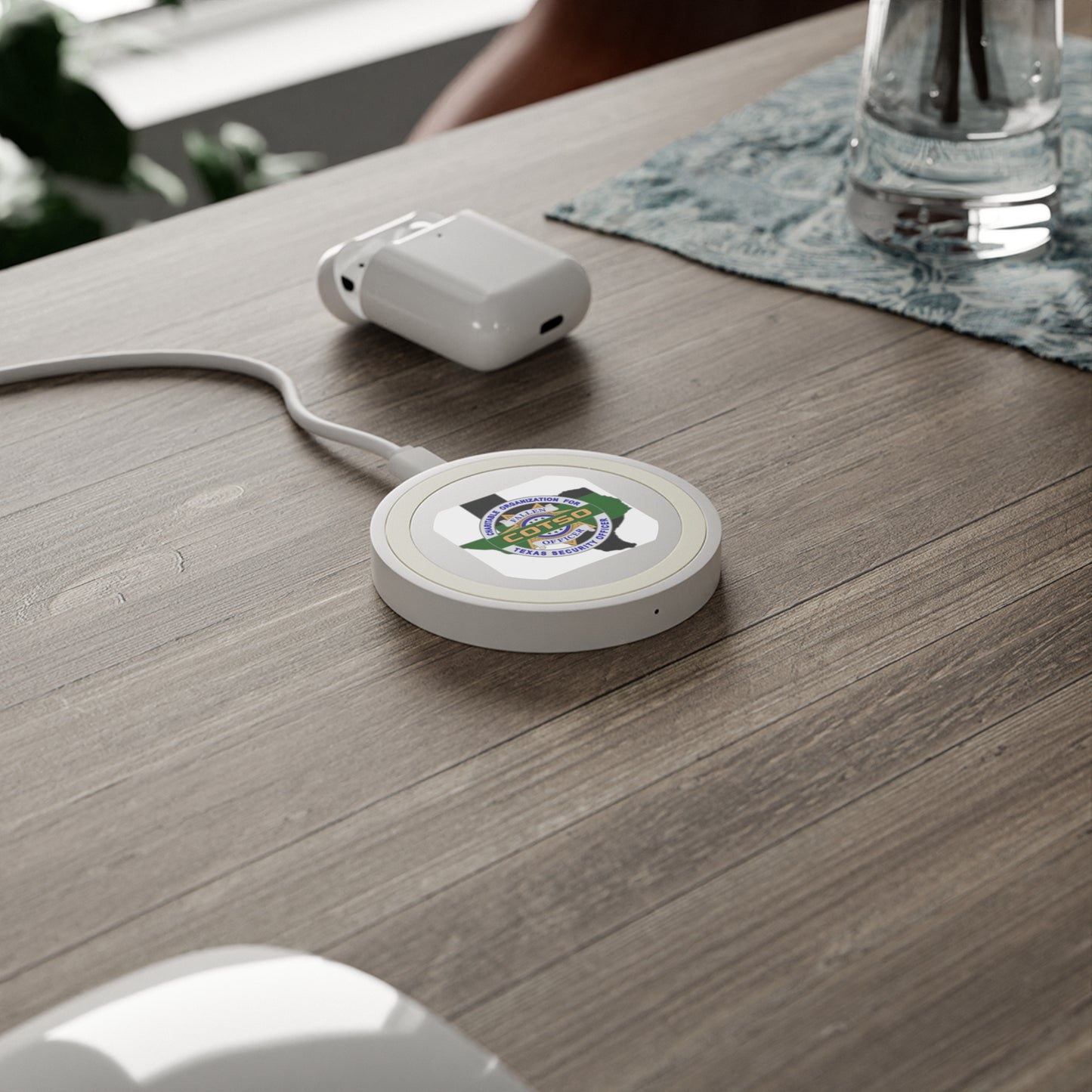 Thin Green Line Quake Wireless Charging Pad
