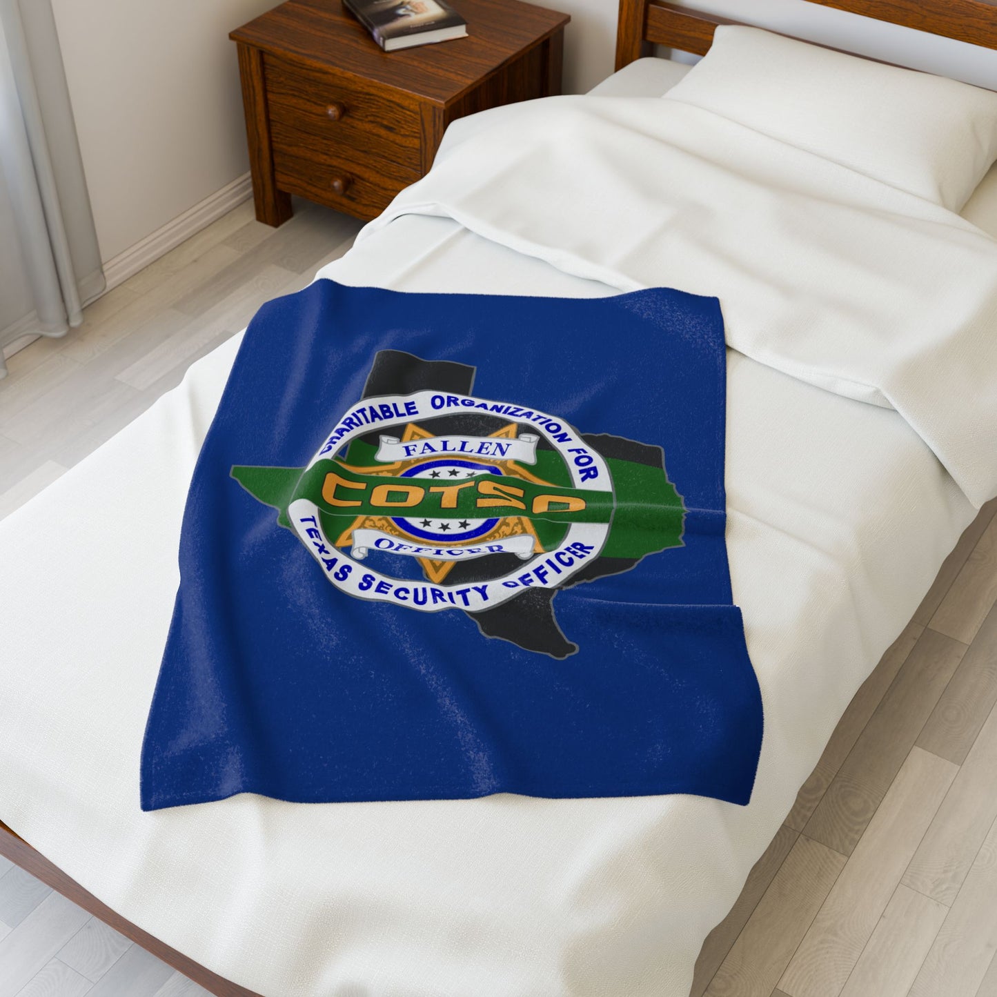 Thin Green Line Velveteen Plush Blanket, Blue Style 1