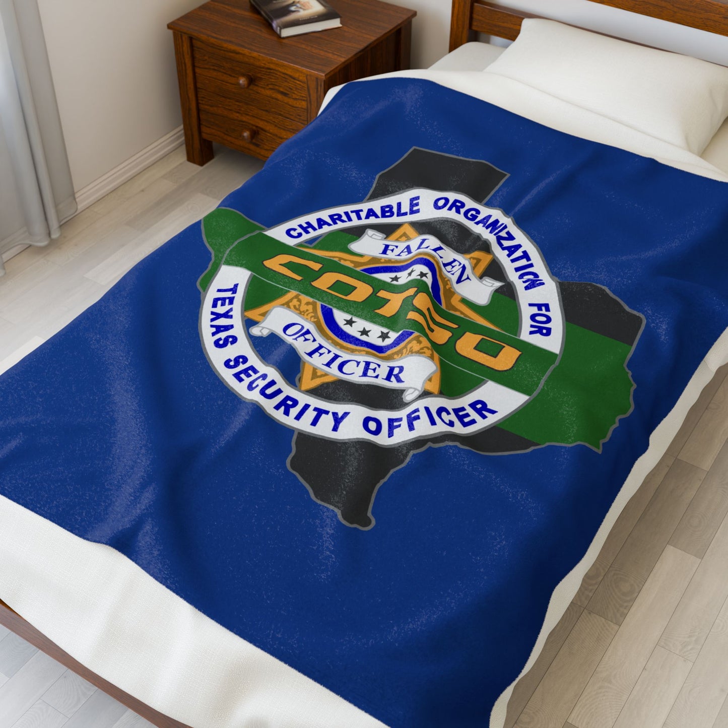 Thin Green Line Velveteen Plush Blanket, Blue Style 1